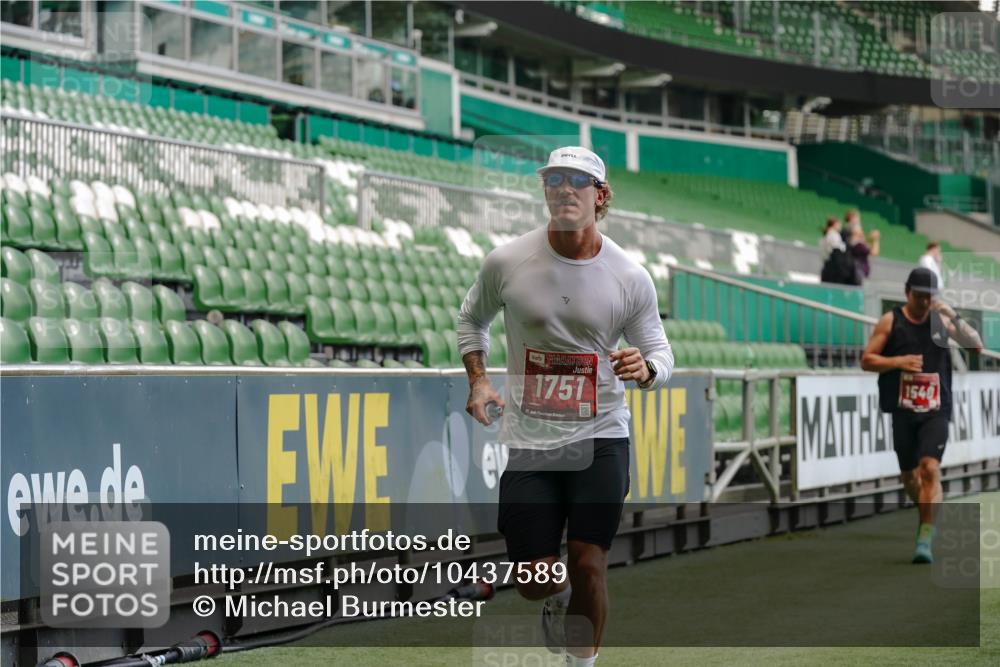 13.09.2026 - 21. swb-Marathon Bremen Michael Burmester http://msf.ph/oto/10437589 13.09.2026 12:40:03 Laufen im Stadion 126, 453, 603, 640, 671, 735, 807, 862, 901, 912, 1136, 1248, 1379, 1472, 1508, 1540, 1571, 1576, 1587, 1717, 1751, 1758, 1795, 1800, 1852, 1860, 1901, 1930, 1950, 2049, 2099, 3744, 4381, 5160, 5163, 5912, 6201, 6630, 7118, 7671, 8467, 9329, 9630, 10034, 13080, 13224, 365, 466, 658, 850, 1288, 1385, 1485, 1550, 1583, 1754, 1875, 1993, 2073, 3617, 4232, 7244, 7692, 7768, 8075, 8729, 13033 meine-sportfotos.de