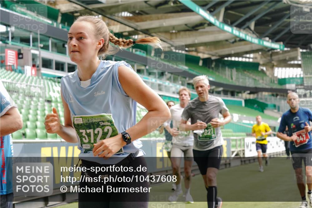 13.09.2026 - 21. swb-Marathon Bremen Michael Burmester http://msf.ph/oto/10437608 13.09.2026 13:06:01 Laufen im Stadion 109, 178, 217, 244, 287, 303, 310, 323, 372, 394, 430, 454, 536, 578, 613, 647, 784, 831, 891, 900, 1073, 1083, 1205, 1239, 1243, 1274, 1307, 1308, 1365, 1380, 1437, 1456, 1533, 1545, 1574, 1581, 1627, 1656, 1687, 1780, 1823, 1848, 1909, 1914, 1932, 1941, 2023, 2076, 2089, 2126, 2241, 2244, 2265, 2275, 2301, 2310, 2355, 2356, 2393, 2430, 2452, 2464, 2602, 2707, 2723, 2742, 2764, 2867, 2902, 2910, 2919, 2959, 2985, 3030, 3115, 3278, 3320, 3343, 3444, 3485 meine-sportfotos.de