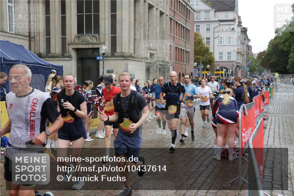 13.09.2026 - Kiel Lauf Yannick Fuchs http://msf.ph/oto/10437614 13.09.2026 11:48:52 Ziel  meine-sportfotos.de