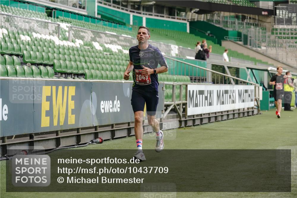 13.09.2026 - 21. swb-Marathon Bremen Michael Burmester http://msf.ph/oto/10437709 13.09.2026 12:40:10 Laufen im Stadion 126, 371, 453, 603, 640, 671, 735, 744, 807, 862, 901, 912, 1136, 1248, 1336, 1379, 1381, 1472, 1508, 1540, 1571, 1576, 1587, 1717, 1751, 1758, 1795, 1800, 1852, 1860, 1901, 1930, 1950, 2049, 2099, 3744, 4381, 4936, 5163, 5912, 6201, 6630, 7118, 7671, 8467, 9329, 9630, 10034, 13080, 13224, 365, 466, 658, 850, 1288, 1385, 1485, 1550, 1583, 1754, 1993, 2073, 2585, 3617, 4232, 7244, 7692, 7768, 8075, 8729, 13033 meine-sportfotos.de