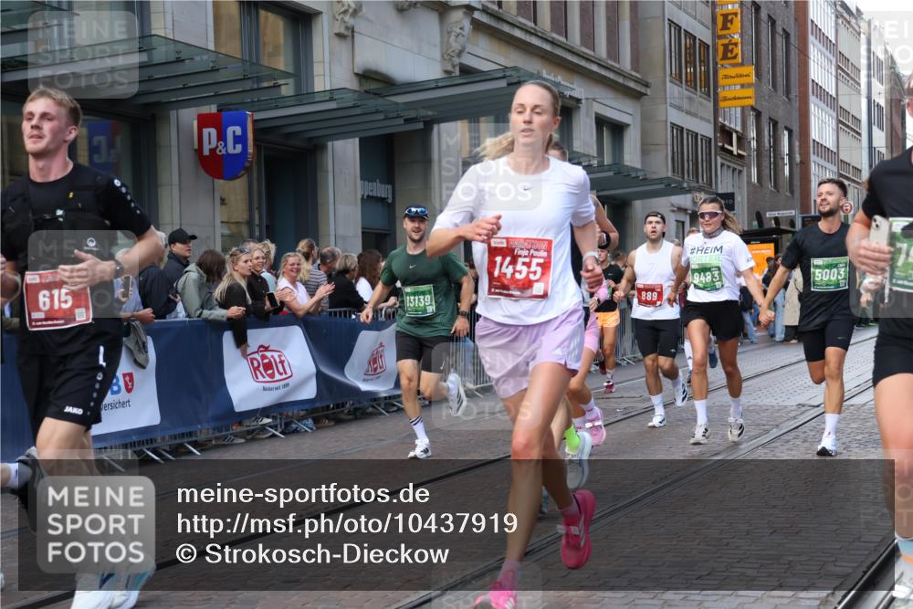 13.09.2026 - 21. swb-Marathon Bremen Strokosch-Dieckow http://msf.ph/oto/10437919 13.09.2026 13:14:58 Ziel 1664, 3357, 3743, 4111, 4382, 4646, 4992, 5003, 5149, 5294, 5385, 5417, 6011, 6351, 6521, 6526, 6773, 6902, 7190, 7291, 7346, 7432, 7497, 7515, 7717, 7730, 8086, 8254, 8255, 9253, 9338, 9363, 9483, 13137, 13139, 615, 616, 889, 1455, 1510, 1748, 2251, 2383, 2847, 2971, 2997, 3012, 3057, 3175, 3206, 3504, 3717, 3834, 4097, 4226, 4246, 4569, 4586, 4968, 5294, 5298, 5315, 5471, 5649, 5796, 5962, 6379, 6404, 6472, 6528, 6717, 7190, 8238, 9523, 9797, 13141 meine-sportfotos.de