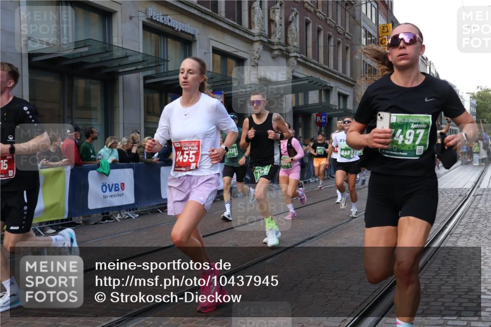 13.09.2026 - 21. swb-Marathon Bremen Strokosch-Dieckow http://msf.ph/oto/10437945 13.09.2026 13:14:58 Ziel 1664, 3357, 3743, 4111, 4382, 4646, 4992, 5003, 5149, 5294, 5385, 5417, 6011, 6351, 6521, 6526, 6773, 6902, 7190, 7291, 7346, 7432, 7497, 7515, 7717, 7730, 8086, 8254, 8255, 9253, 9338, 9363, 9483, 13137, 13139, 615, 616, 889, 1455, 1510, 1748, 2251, 2383, 2847, 2971, 2997, 3012, 3057, 3175, 3206, 3504, 3717, 3834, 4097, 4226, 4246, 4569, 4586, 4968, 5294, 5298, 5315, 5471, 5649, 5796, 5962, 6379, 6404, 6472, 6528, 6717, 7190, 8238, 9523, 9797, 13141 meine-sportfotos.de
