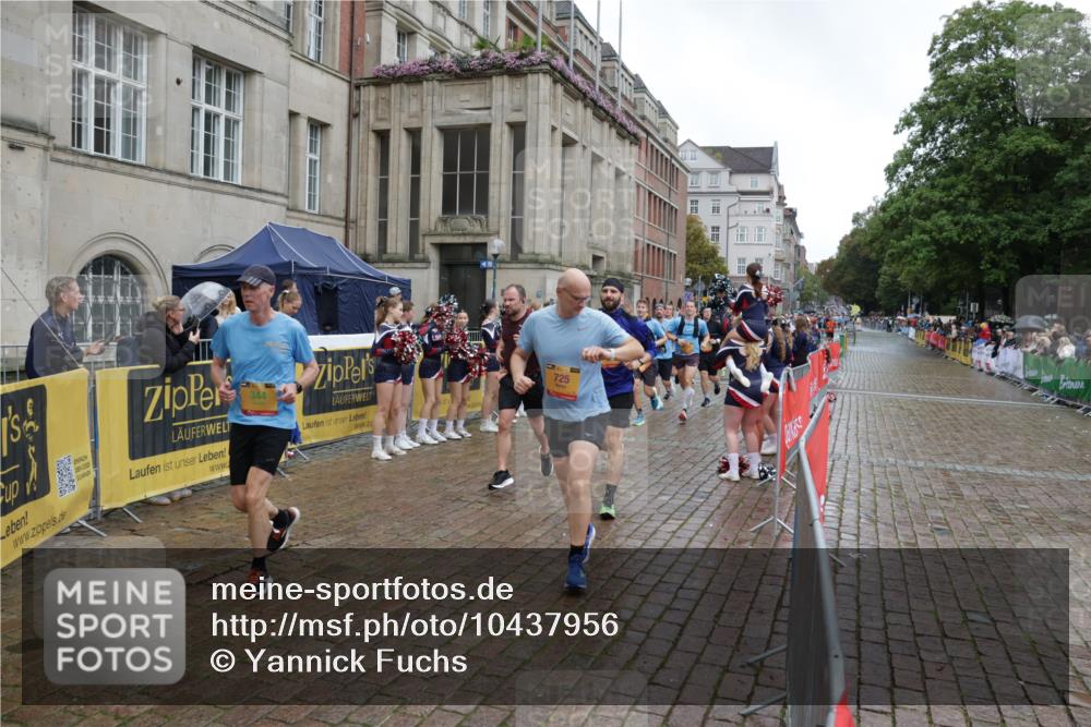 13.09.2026 - Kiel Lauf Yannick Fuchs http://msf.ph/oto/10437956 13.09.2026 11:49:13 Ziel  meine-sportfotos.de