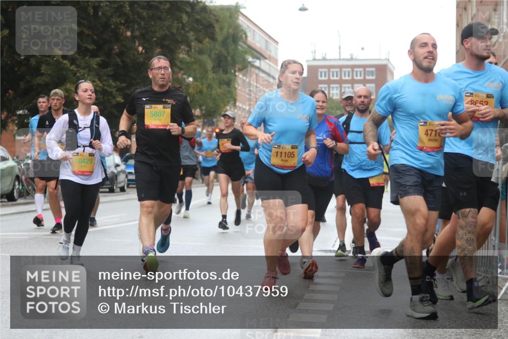 13.09.2026 - Kiel Lauf Markus Tischler http://msf.ph/oto/10437959 13.09.2026 11:49:16 Fleethörn 10429, 5807, 38, 8663, 38, 11105, 471 meine-sportfotos.de