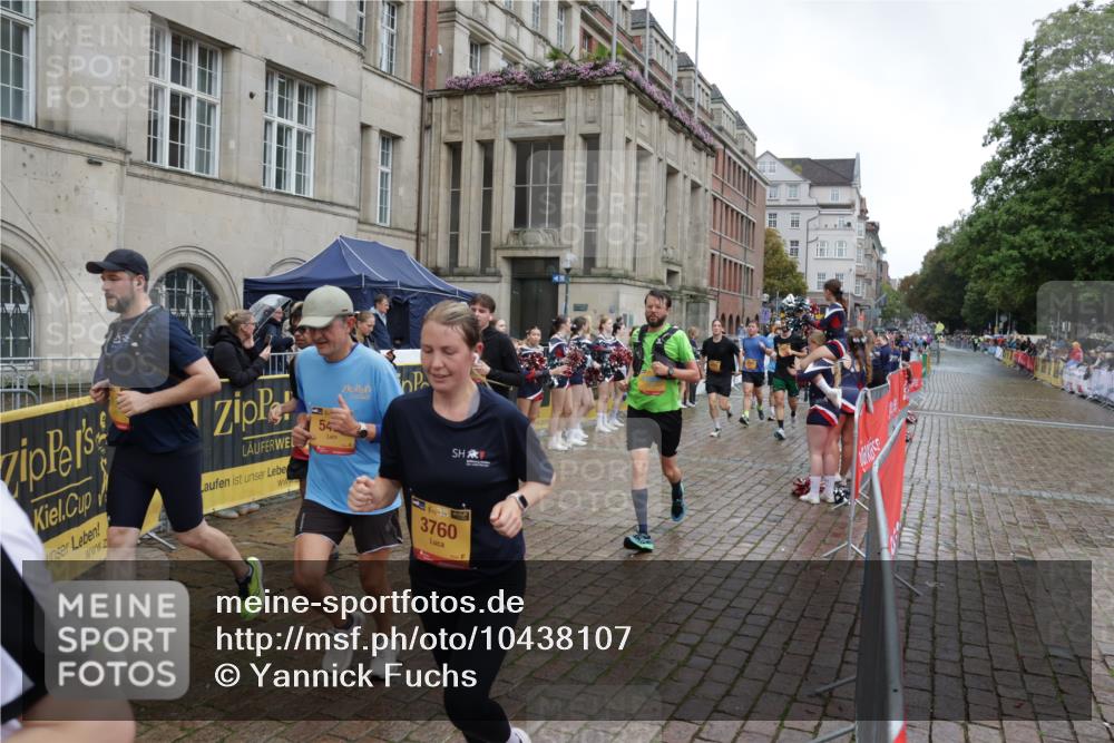 13.09.2026 - Kiel Lauf Yannick Fuchs http://msf.ph/oto/10438107 13.09.2026 11:49:21 Ziel  meine-sportfotos.de