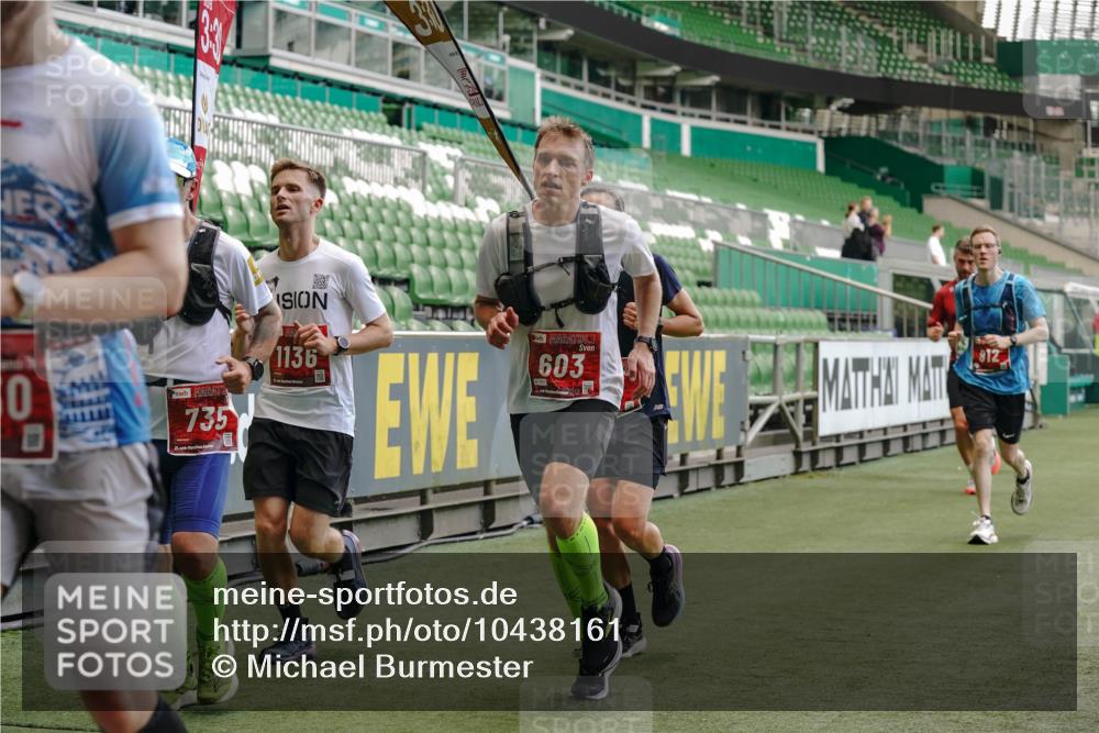13.09.2026 - 21. swb-Marathon Bremen Michael Burmester http://msf.ph/oto/10438161 13.09.2026 12:40:35 Laufen im Stadion 126, 371, 453, 603, 640, 650, 671, 735, 744, 807, 862, 912, 957, 1136, 1336, 1379, 1381, 1508, 1540, 1571, 1614, 1795, 1797, 1800, 1852, 1860, 1901, 1930, 1950, 2049, 2099, 2986, 3744, 4381, 4399, 4795, 4936, 6201, 6630, 7118, 7671, 8065, 9065, 9329, 9630, 10034, 13080, 13224, 365, 466, 658, 850, 1090, 1288, 1385, 1485, 1583, 1604, 1754, 2073, 2585, 3617, 7244, 7768, 8075, 8729, 13033 meine-sportfotos.de