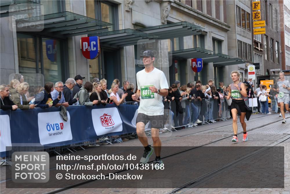 13.09.2026 - 21. swb-Marathon Bremen Strokosch-Dieckow http://msf.ph/oto/10438168 13.09.2026 13:15:04 Ziel 1445, 1664, 3346, 3357, 3743, 4111, 4212, 4646, 4653, 4663, 5003, 5149, 5385, 6011, 6526, 6773, 6902, 7203, 7291, 7346, 7497, 7515, 7717, 7730, 7992, 8086, 8254, 8255, 9253, 9338, 9391, 9483, 13137, 13139, 615, 616, 889, 1455, 1510, 1748, 2383, 2847, 3057, 3175, 3206, 3504, 3717, 4097, 4226, 4246, 4382, 4569, 4968, 4992, 5294, 5298, 5315, 5417, 5471, 5649, 5796, 5962, 6351, 6379, 6404, 6472, 6521, 6528, 6717, 7190, 7432, 8238, 9338, 9363, 9523, 9797, 13141 meine-sportfotos.de