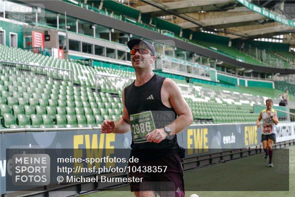 13.09.2026 - 21. swb-Marathon Bremen Michael Burmester http://msf.ph/oto/10438357 13.09.2026 12:40:41 Laufen im Stadion 126, 371, 453, 603, 640, 650, 671, 735, 744, 807, 862, 912, 957, 1136, 1336, 1379, 1381, 1508, 1540, 1571, 1614, 1797, 1800, 1852, 1860, 1901, 1930, 1950, 2049, 2099, 2986, 3744, 4381, 4399, 4795, 4936, 6201, 6630, 7118, 7671, 8065, 9065, 9329, 9630, 10034, 13080, 13224, 365, 466, 658, 850, 895, 1090, 1288, 1385, 1485, 1583, 1604, 1754, 2073, 2585, 2670, 3617, 7244, 7768, 8075, 8729 meine-sportfotos.de