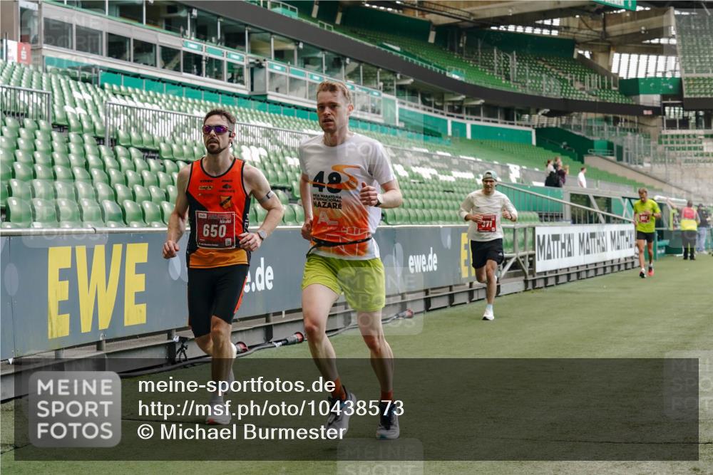13.09.2026 - 21. swb-Marathon Bremen Michael Burmester http://msf.ph/oto/10438573 13.09.2026 12:40:53 Laufen im Stadion 126, 371, 453, 603, 640, 650, 671, 735, 744, 862, 912, 957, 1136, 1336, 1379, 1381, 1411, 1508, 1540, 1571, 1614, 1797, 1822, 1852, 1860, 1901, 1930, 1950, 2099, 2986, 3624, 3744, 4381, 4399, 4795, 4936, 6198, 6201, 6264, 6630, 7118, 7671, 8065, 9065, 9329, 9630, 10034, 13080, 13224, 346, 365, 466, 658, 895, 1090, 1118, 1288, 1385, 1485, 1583, 1604, 1754, 2073, 2141, 2585, 2670, 3617, 7244, 7768, 8729 meine-sportfotos.de