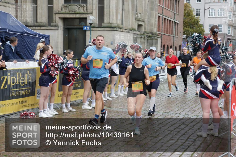 13.09.2026 - Kiel Lauf Yannick Fuchs http://msf.ph/oto/10439161 13.09.2026 11:50:28 Ziel 2063 meine-sportfotos.de