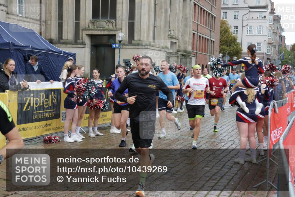 13.09.2026 - Kiel Lauf Yannick Fuchs http://msf.ph/oto/10439269 13.09.2026 11:50:35 Ziel 2063 meine-sportfotos.de