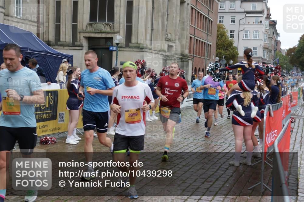 13.09.2026 - Kiel Lauf Yannick Fuchs http://msf.ph/oto/10439298 13.09.2026 11:50:36 Ziel 2063 meine-sportfotos.de