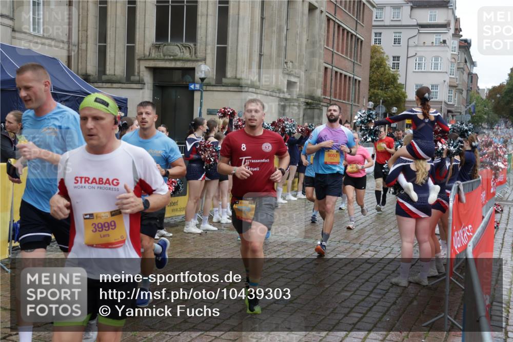 13.09.2026 - Kiel Lauf Yannick Fuchs http://msf.ph/oto/10439303 13.09.2026 11:50:37 Ziel 2063 meine-sportfotos.de