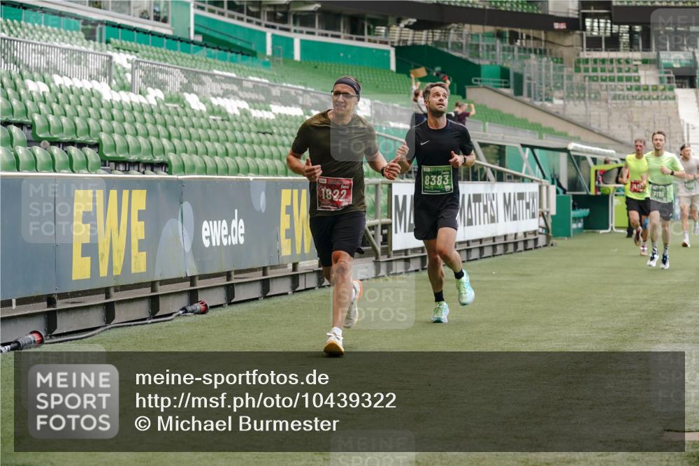 13.09.2026 - 21. swb-Marathon Bremen Michael Burmester http://msf.ph/oto/10439322 13.09.2026 12:41:34 Laufen im Stadion 126, 371, 603, 640, 650, 671, 735, 744, 862, 912, 957, 1136, 1336, 1381, 1411, 1571, 1614, 1667, 1797, 1822, 1850, 1860, 1862, 1901, 1930, 1950, 2094, 2986, 3368, 3624, 4381, 4399, 4795, 4936, 5672, 6198, 6201, 6264, 6929, 6991, 7141, 7671, 8065, 8383, 8394, 9065, 9329, 13224, 277, 346, 466, 658, 895, 901, 1090, 1118, 1248, 1320, 1323, 1385, 1472, 1587, 1604, 1754, 1911, 2141, 2352, 2585, 2670, 3080, 3606, 5160, 5163, 8729 meine-sportfotos.de