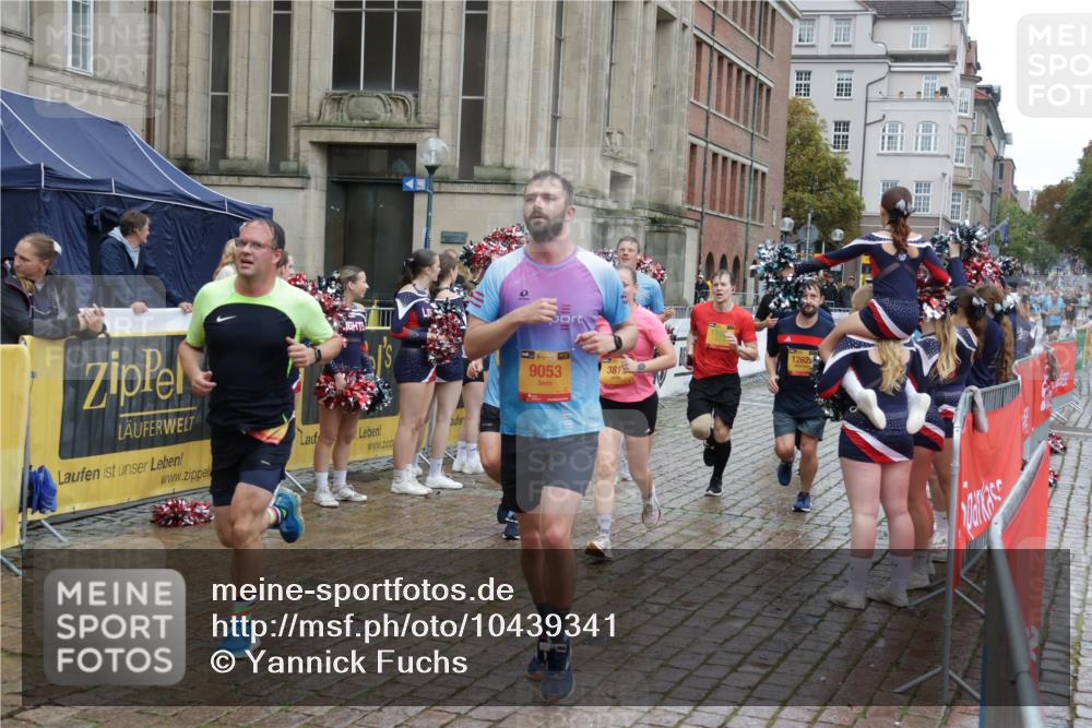 13.09.2026 - Kiel Lauf Yannick Fuchs http://msf.ph/oto/10439341 13.09.2026 11:50:38 Ziel 2063 meine-sportfotos.de