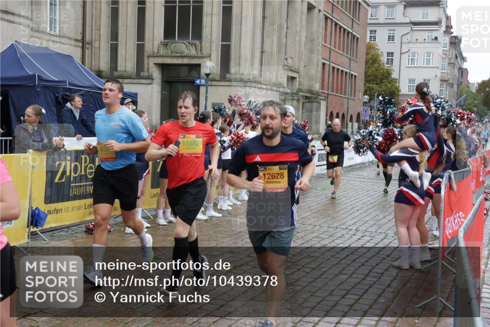 13.09.2026 - Kiel Lauf Yannick Fuchs http://msf.ph/oto/10439378 13.09.2026 11:50:40 Ziel 2063 meine-sportfotos.de