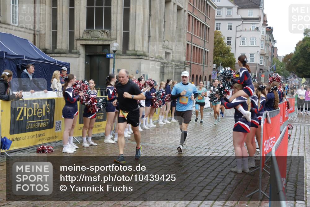 13.09.2026 - Kiel Lauf Yannick Fuchs http://msf.ph/oto/10439425 13.09.2026 11:50:43 Ziel 2063 meine-sportfotos.de