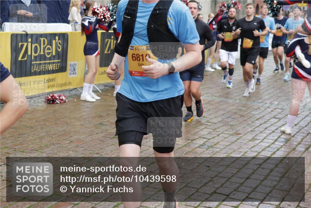 13.09.2026 - Kiel Lauf Yannick Fuchs http://msf.ph/oto/10439598 13.09.2026 11:50:56 Ziel 2063 meine-sportfotos.de