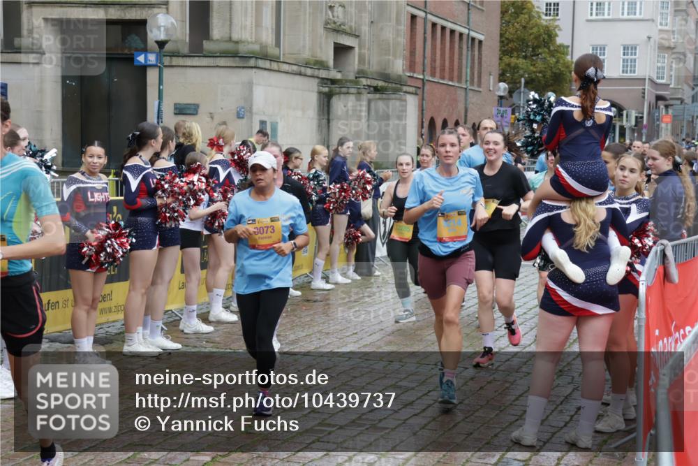 13.09.2026 - Kiel Lauf Yannick Fuchs http://msf.ph/oto/10439737 13.09.2026 11:51:09 Ziel 2063 meine-sportfotos.de