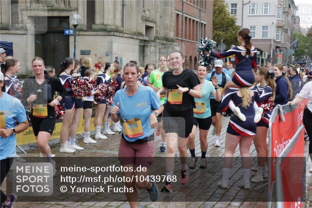 13.09.2026 - Kiel Lauf Yannick Fuchs http://msf.ph/oto/10439768 13.09.2026 11:51:10 Ziel 2063 meine-sportfotos.de