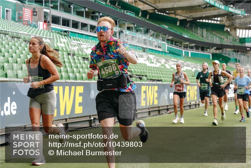 13.09.2026 - 21. swb-Marathon Bremen Michael Burmester http://msf.ph/oto/10439803 13.09.2026 13:06:35 Laufen im Stadion 109, 132, 156, 217, 244, 287, 303, 310, 323, 372, 394, 430, 454, 536, 578, 613, 647, 716, 784, 831, 834, 891, 900, 922, 1073, 1083, 1189, 1205, 1243, 1274, 1308, 1365, 1369, 1380, 1387, 1437, 1533, 1545, 1574, 1581, 1600, 1823, 1841, 1848, 1871, 1909, 1926, 1938, 2070, 2076, 2090, 2219, 2241, 2244, 2265, 2275, 2301, 2310, 2318, 2355, 2356, 2393, 2440, 2464, 2699, 2707, 2721, 2731, 2742, 2764, 2818, 2902, 2911, 2960, 2985, 3030, 3115, 3278, 3444, 3485 meine-sportfotos.de