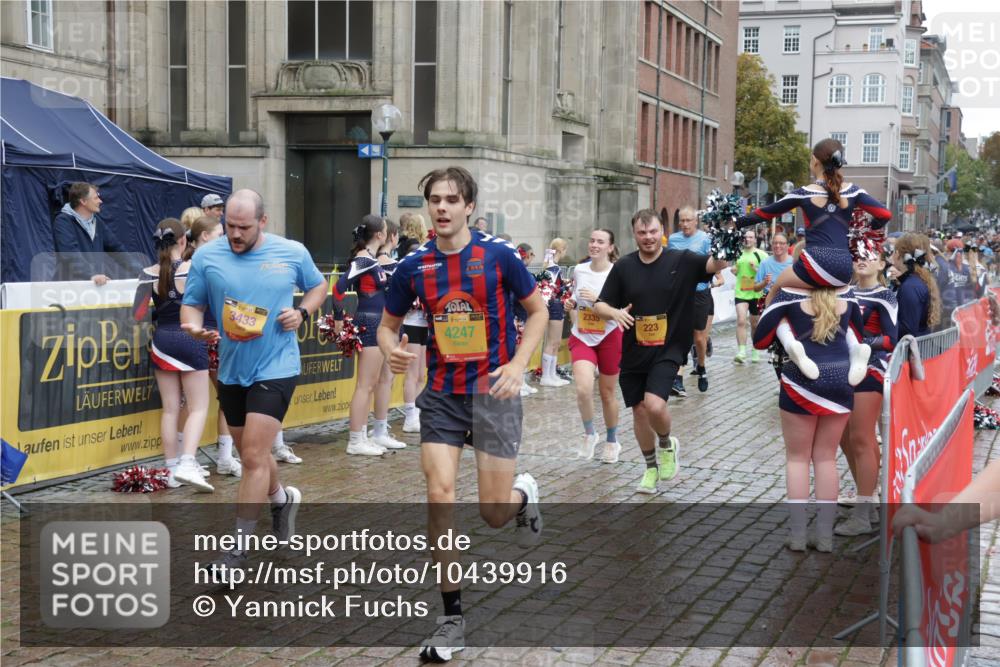 13.09.2026 - Kiel Lauf Yannick Fuchs http://msf.ph/oto/10439916 13.09.2026 11:51:20 Ziel 2063, 2063 meine-sportfotos.de