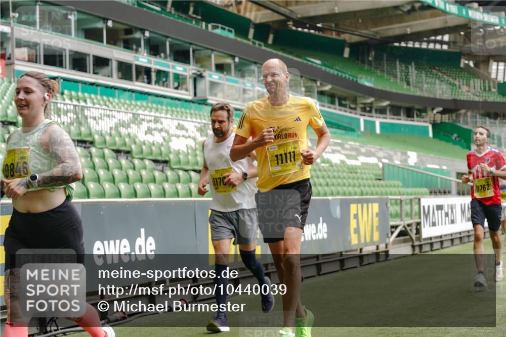 13.09.2026 - 21. swb-Marathon Bremen Michael Burmester http://msf.ph/oto/10440039 13.09.2026 10:27:27 Laufen im Stadion 10096, 10142, 10172, 10189, 10210, 10214, 10223, 10228, 10231, 10269, 10270, 10289, 10293, 10310, 10318, 10319, 10329, 10352, 10393, 10436, 10445, 10447, 10454, 10464, 10489, 10504, 10508, 10514, 10536, 10541, 10566, 10583, 10594, 10628, 10638, 10735, 10744, 10807, 10814, 10846, 10860, 10866, 10873, 10897, 10898, 10917, 10956, 10992, 11015, 11060, 11063, 11076, 11092, 11110, 11111, 11130, 11135, 11148, 11155, 11187, 11193, 11199, 11209, 11232, 11279 meine-sportfotos.de
