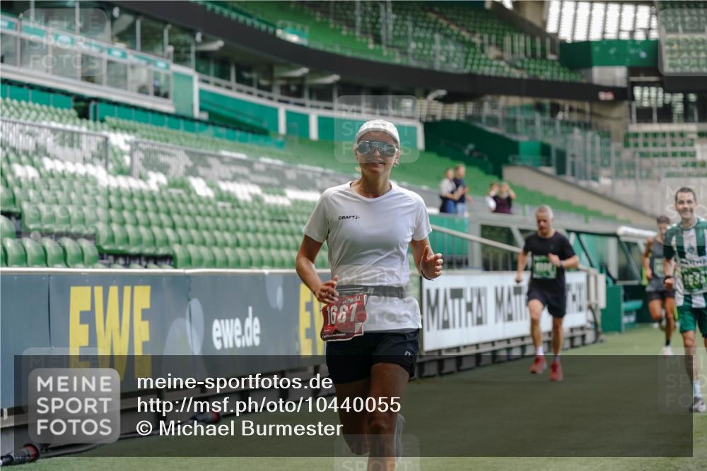 13.09.2026 - 21. swb-Marathon Bremen Michael Burmester http://msf.ph/oto/10440055 13.09.2026 12:42:05 Laufen im Stadion 371, 439, 603, 640, 650, 735, 744, 749, 957, 1009, 1223, 1224, 1336, 1381, 1411, 1571, 1614, 1619, 1667, 1712, 1745, 1797, 1822, 1850, 1862, 1930, 2094, 2207, 2986, 3368, 3624, 4399, 4795, 4847, 4936, 5672, 5828, 6198, 6264, 6929, 6991, 7141, 8065, 8311, 8383, 8394, 8994, 9065, 9120, 9329, 277, 346, 807, 895, 901, 1090, 1118, 1248, 1320, 1323, 1472, 1576, 1587, 1604, 1717, 1751, 1758, 1911, 2141, 2352, 2585, 2670, 3080, 3606, 5160, 5163, 5912 meine-sportfotos.de
