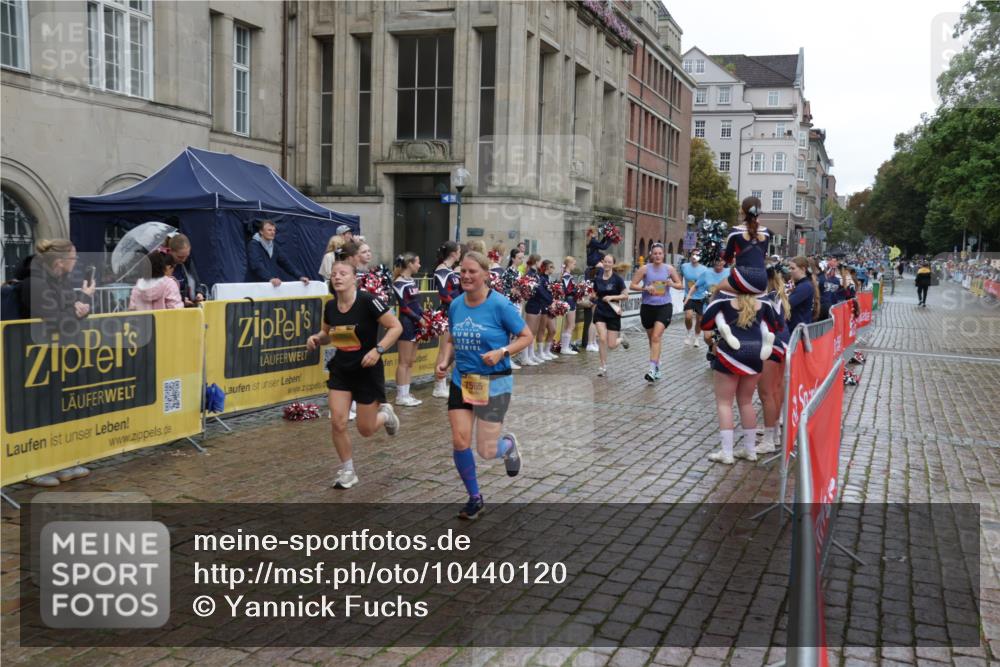 13.09.2026 - Kiel Lauf Yannick Fuchs http://msf.ph/oto/10440120 13.09.2026 11:51:33 Ziel  meine-sportfotos.de