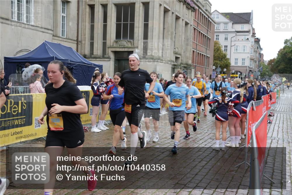 13.09.2026 - Kiel Lauf Yannick Fuchs http://msf.ph/oto/10440358 13.09.2026 11:52:07 Ziel  meine-sportfotos.de