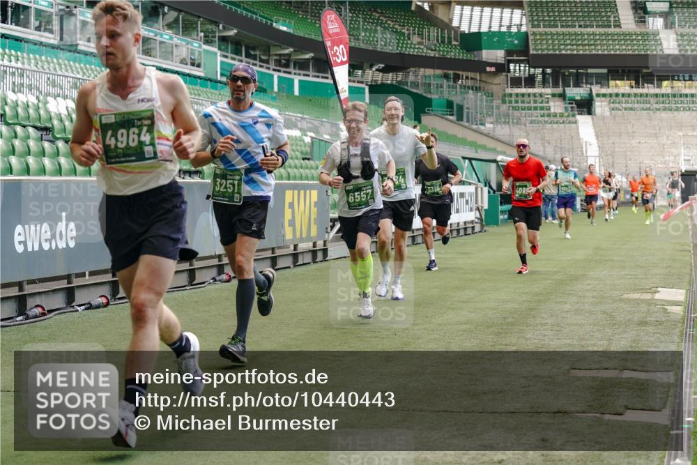 13.09.2026 - 21. swb-Marathon Bremen Michael Burmester http://msf.ph/oto/10440443 13.09.2026 12:42:16 Laufen im Stadion 371, 439, 650, 744, 749, 957, 1009, 1223, 1224, 1336, 1381, 1411, 1562, 1614, 1619, 1667, 1712, 1745, 1797, 1822, 1850, 1862, 1879, 2094, 2207, 2651, 2986, 3251, 3368, 3584, 3624, 4096, 4399, 4795, 4847, 4936, 5663, 5672, 5828, 6198, 6264, 6929, 6991, 7141, 8065, 8311, 8383, 8394, 8994, 9065, 9120, 9533, 277, 346, 807, 895, 901, 1118, 1248, 1320, 1323, 1472, 1576, 1587, 1604, 1717, 1751, 1758, 1911, 2141, 2352, 2670, 3080, 3606, 5160, 5163, 5912 meine-sportfotos.de
