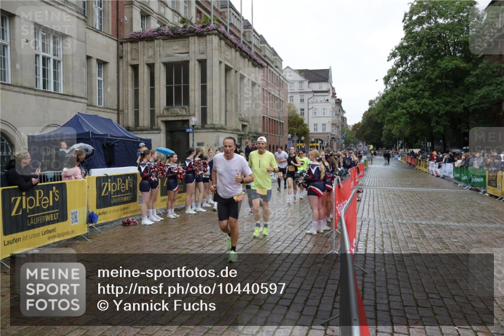 13.09.2026 - Kiel Lauf Yannick Fuchs http://msf.ph/oto/10440597 13.09.2026 11:52:27 Ziel  meine-sportfotos.de
