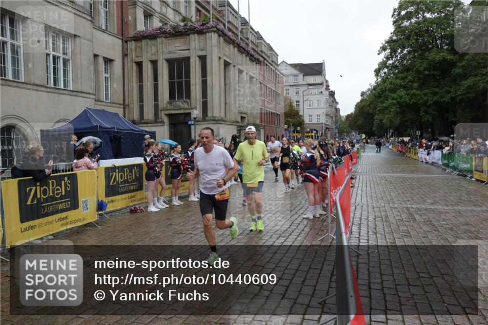 13.09.2026 - Kiel Lauf Yannick Fuchs http://msf.ph/oto/10440609 13.09.2026 11:52:28 Ziel  meine-sportfotos.de