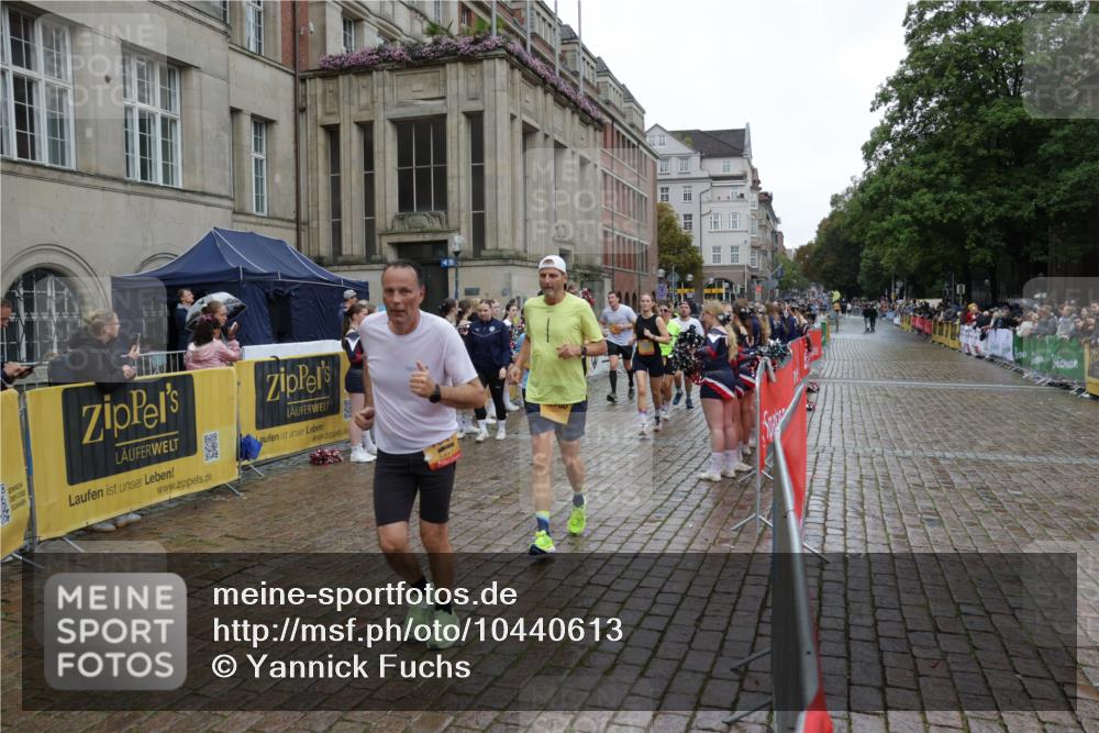 13.09.2026 - Kiel Lauf Yannick Fuchs http://msf.ph/oto/10440613 13.09.2026 11:52:28 Ziel  meine-sportfotos.de