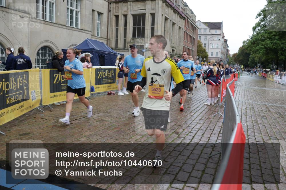 13.09.2026 - Kiel Lauf Yannick Fuchs http://msf.ph/oto/10440670 13.09.2026 11:52:34 Ziel  meine-sportfotos.de