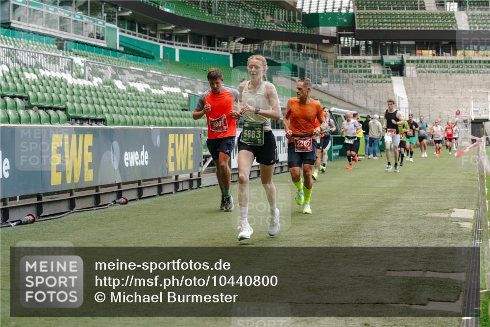 13.09.2026 - 21. swb-Marathon Bremen Michael Burmester http://msf.ph/oto/10440800 13.09.2026 12:42:29 Laufen im Stadion 439, 749, 957, 1009, 1223, 1224, 1411, 1562, 1614, 1619, 1667, 1712, 1745, 1797, 1822, 1850, 1862, 1879, 1921, 2094, 2207, 2651, 2683, 2986, 3251, 3368, 3584, 3624, 4096, 4399, 4795, 4847, 5316, 5663, 5672, 5828, 6198, 6264, 6929, 6991, 7141, 8065, 8311, 8383, 8394, 8749, 8994, 9065, 9120, 9200, 9533, 277, 346, 807, 895, 901, 1118, 1248, 1320, 1323, 1472, 1576, 1587, 1604, 1717, 1751, 1758, 1911, 2141, 2352, 2670, 3080, 3606, 5160, 5163, 5912 meine-sportfotos.de