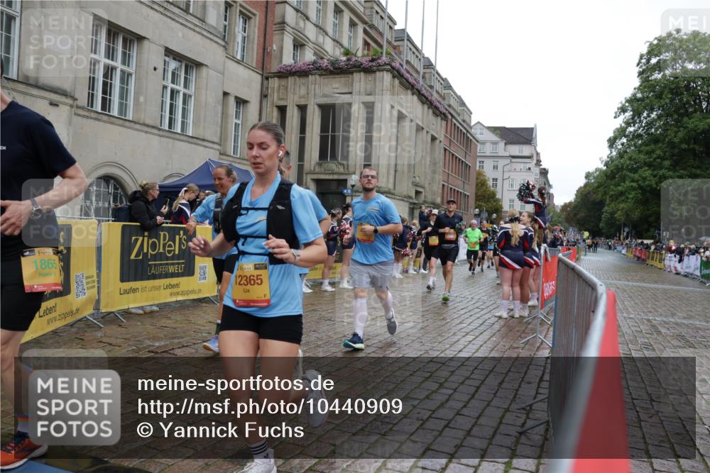 13.09.2026 - Kiel Lauf Yannick Fuchs http://msf.ph/oto/10440909 13.09.2026 11:53:13 Ziel  meine-sportfotos.de