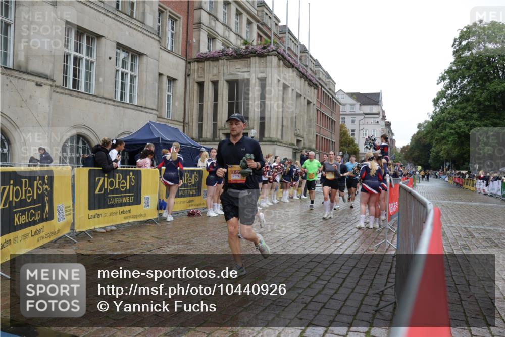 13.09.2026 - Kiel Lauf Yannick Fuchs http://msf.ph/oto/10440926 13.09.2026 11:53:15 Ziel  meine-sportfotos.de