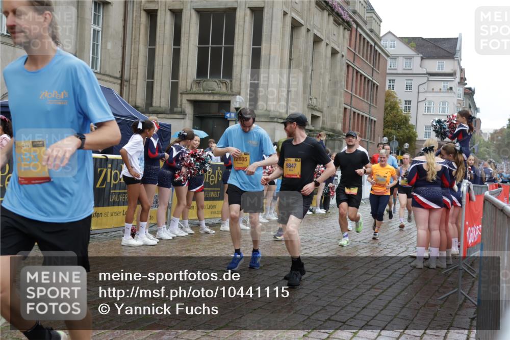 13.09.2026 - Kiel Lauf Yannick Fuchs http://msf.ph/oto/10441115 13.09.2026 11:53:25 Ziel  meine-sportfotos.de