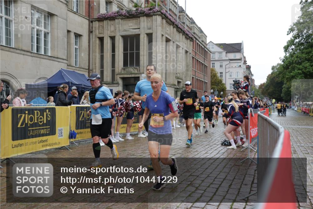 13.09.2026 - Kiel Lauf Yannick Fuchs http://msf.ph/oto/10441229 13.09.2026 11:53:35 Ziel  meine-sportfotos.de