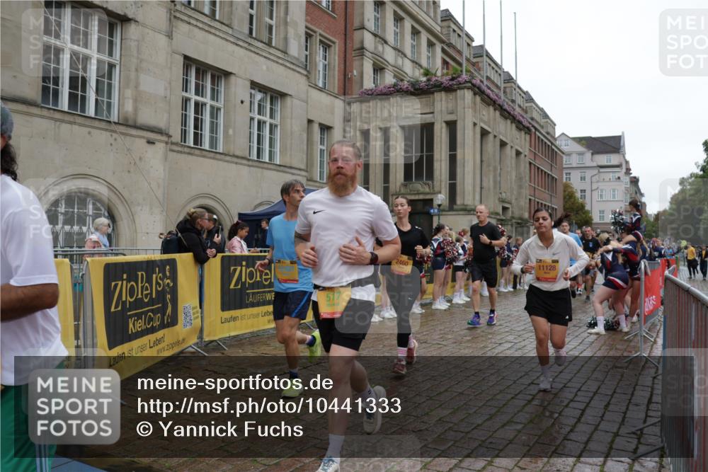 13.09.2026 - Kiel Lauf Yannick Fuchs http://msf.ph/oto/10441333 13.09.2026 11:53:43 Ziel  meine-sportfotos.de
