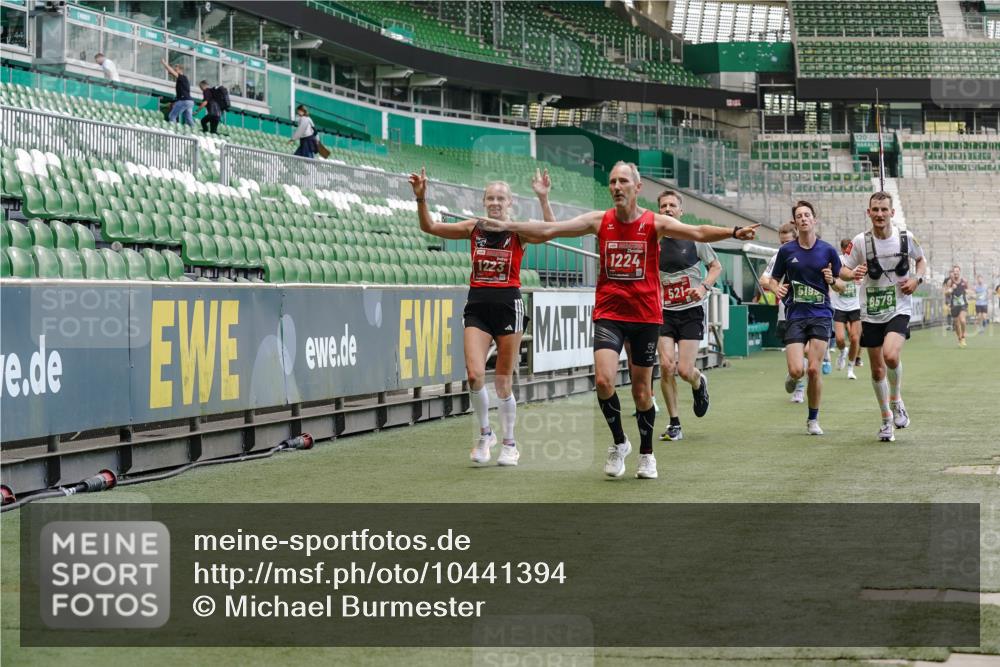 13.09.2026 - 21. swb-Marathon Bremen Michael Burmester http://msf.ph/oto/10441394 13.09.2026 12:42:46 Laufen im Stadion 439, 749, 819, 1009, 1223, 1224, 1411, 1562, 1619, 1667, 1712, 1745, 1822, 1850, 1862, 1879, 1921, 2094, 2207, 2651, 2683, 3251, 3368, 3584, 3624, 3688, 4096, 4399, 4795, 4847, 5199, 5316, 5663, 5672, 5828, 6198, 6264, 6359, 6929, 6991, 7141, 8311, 8383, 8394, 8689, 8749, 8994, 9120, 9153, 9200, 9233, 9533, 9849, 277, 346, 453, 807, 901, 1248, 1320, 1323, 1472, 1576, 1587, 1717, 1751, 1758, 1911, 2141, 2352, 3080, 3606, 5160, 5163, 5912 meine-sportfotos.de