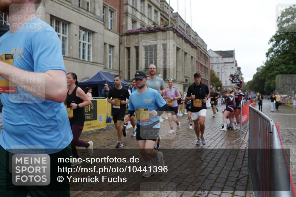 13.09.2026 - Kiel Lauf Yannick Fuchs http://msf.ph/oto/10441396 13.09.2026 11:53:49 Ziel  meine-sportfotos.de