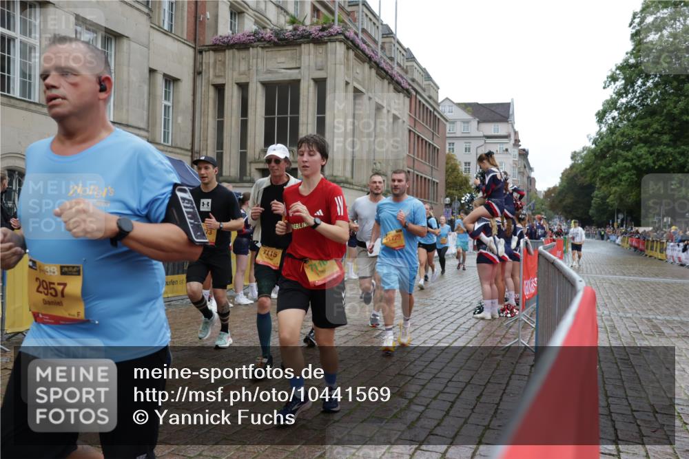 13.09.2026 - Kiel Lauf Yannick Fuchs http://msf.ph/oto/10441569 13.09.2026 11:54:11 Ziel  meine-sportfotos.de