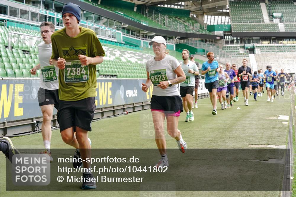 13.09.2026 - 21. swb-Marathon Bremen Michael Burmester http://msf.ph/oto/10441802 13.09.2026 13:07:05 Laufen im Stadion 109, 132, 156, 217, 287, 303, 310, 372, 430, 454, 489, 578, 607, 613, 682, 716, 784, 808, 809, 831, 834, 846, 911, 922, 1083, 1173, 1189, 1205, 1210, 1274, 1322, 1364, 1365, 1369, 1387, 1437, 1532, 1533, 1545, 1574, 1581, 1600, 1823, 1841, 1848, 1854, 1871, 1909, 1926, 1938, 2003, 2070, 2076, 2090, 2219, 2244, 2265, 2275, 2283, 2310, 2318, 2355, 2356, 2393, 2405, 2440, 2464, 2492, 2565, 2699, 2707, 2721, 2731, 2755, 2802, 2818, 2831, 2902, 2911, 2949, 2960, 3115 meine-sportfotos.de