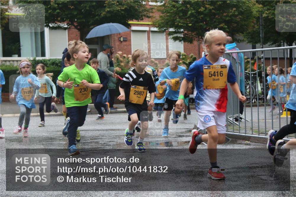 13.09.2026 - Kiel Lauf Markus Tischler http://msf.ph/oto/10441832 13.09.2026 08:33:28 Fleethörn 070, 7126, 230, 38, 2987, 38, 5416 meine-sportfotos.de