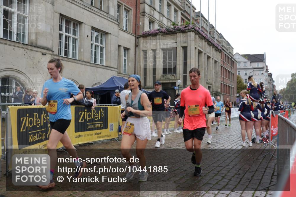 13.09.2026 - Kiel Lauf Yannick Fuchs http://msf.ph/oto/10441885 13.09.2026 11:54:47 Ziel  meine-sportfotos.de