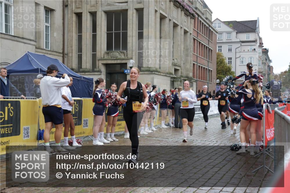 13.09.2026 - Kiel Lauf Yannick Fuchs http://msf.ph/oto/10442119 13.09.2026 11:55:05 Ziel  meine-sportfotos.de