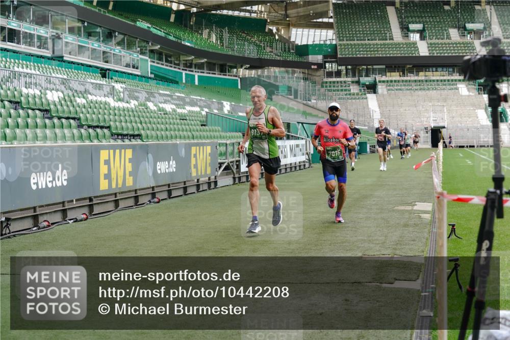13.09.2026 - 21. swb-Marathon Bremen Michael Burmester http://msf.ph/oto/10442208 13.09.2026 12:43:30 Laufen im Stadion 439, 623, 678, 749, 819, 969, 1009, 1223, 1224, 1372, 1498, 1562, 1619, 1712, 1745, 1770, 1879, 1921, 2098, 2207, 2651, 2683, 3251, 3368, 3500, 3584, 3688, 4096, 4739, 4847, 4904, 5143, 5199, 5316, 5369, 5601, 5663, 5672, 5776, 5828, 6359, 6579, 6929, 6991, 7015, 7141, 7170, 7841, 7950, 8311, 8383, 8394, 8689, 8749, 8850, 8994, 9120, 9137, 9153, 9200, 9233, 9533, 9849, 126, 371, 453, 603, 640, 671, 735, 744, 807, 862, 912, 1136, 1576, 1717, 1751, 1758, 5163, 5912 meine-sportfotos.de