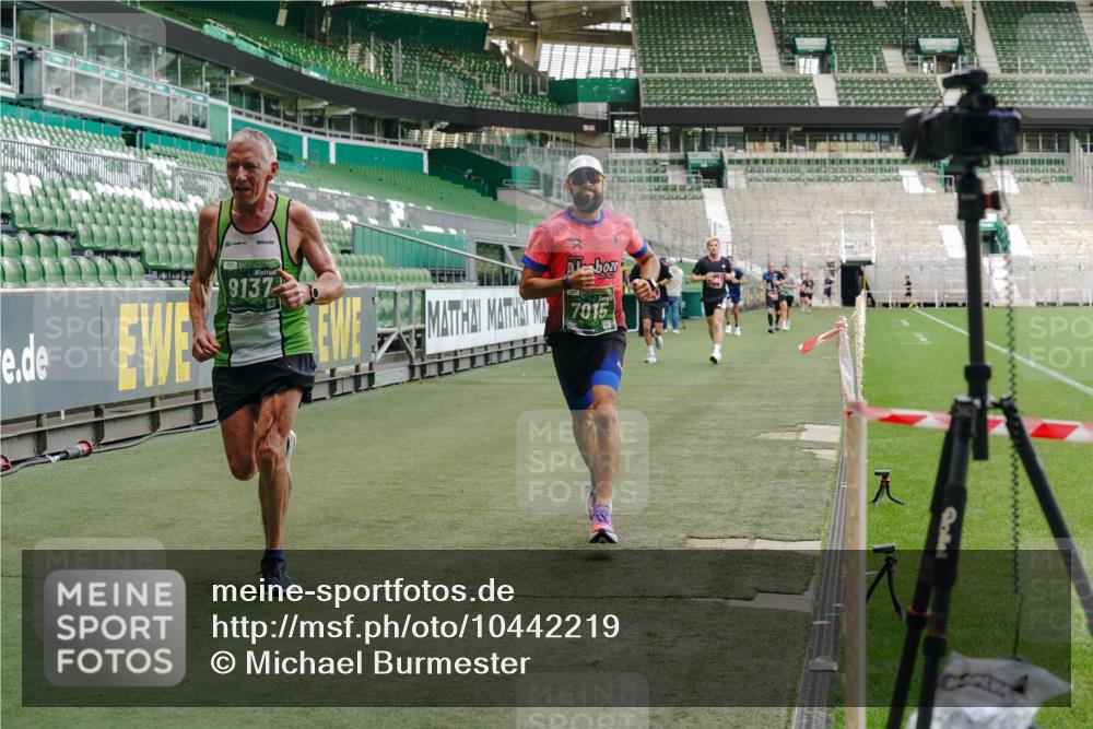 13.09.2026 - 21. swb-Marathon Bremen Michael Burmester http://msf.ph/oto/10442219 13.09.2026 12:43:31 Laufen im Stadion 439, 623, 678, 749, 819, 969, 1009, 1223, 1224, 1372, 1498, 1562, 1619, 1712, 1745, 1770, 1879, 1921, 2098, 2207, 2651, 2683, 3251, 3368, 3500, 3584, 3688, 4096, 4739, 4847, 4904, 5143, 5199, 5316, 5369, 5601, 5663, 5672, 5776, 5828, 6359, 6579, 6929, 6991, 7015, 7141, 7170, 7841, 7950, 8028, 8311, 8383, 8394, 8689, 8749, 8850, 8994, 9120, 9137, 9153, 9200, 9233, 9533, 9849, 13063, 13237, 126, 371, 453, 603, 640, 671, 735, 744, 807, 862, 912, 1136, 1576, 1717, 1751, 1758, 5912 meine-sportfotos.de